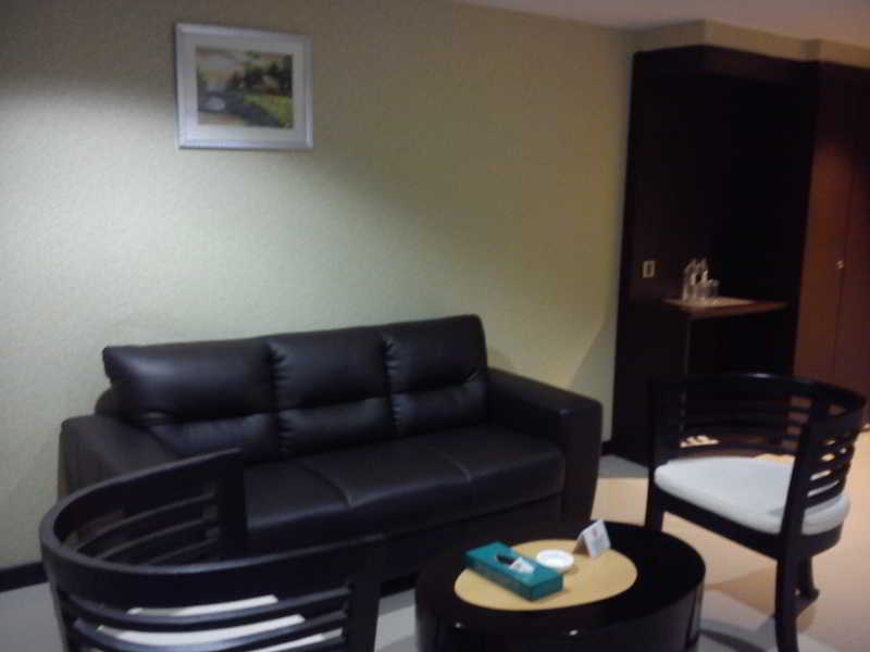 Hotel Kirei 2*